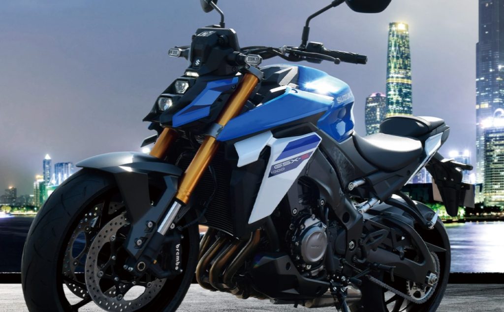 ハンドルやシートのポジションに差がある